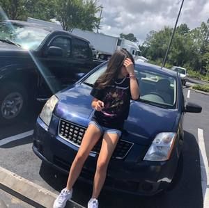 Meet your Posher, Jocelyn